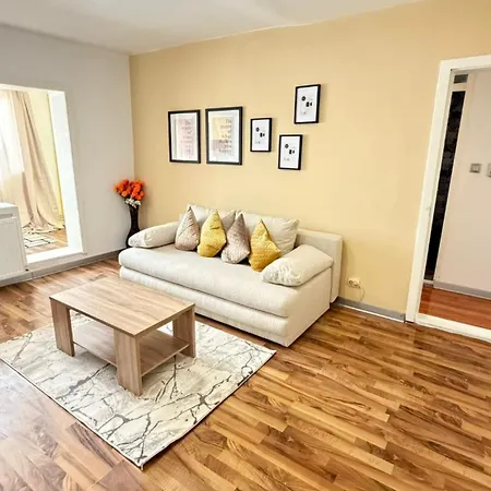 Nestora C8 Apartamento *